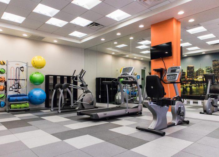 IMG_1601 Gibson Plaza Apartments