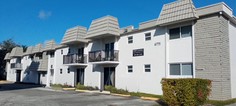 Athena And TP Apartments Exterior