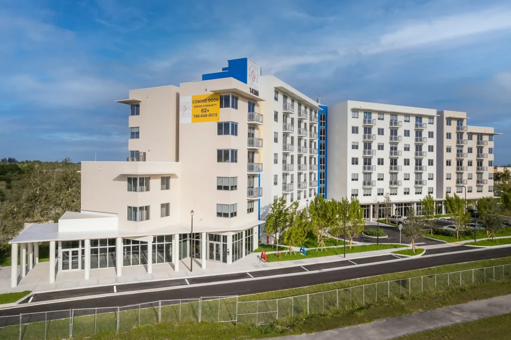 Cannery Row At Redlands Crossing Apartments Exterior