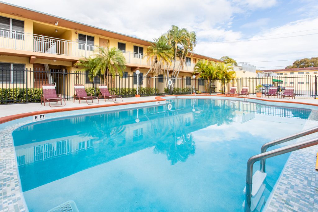 Fairway Apartments Exterior