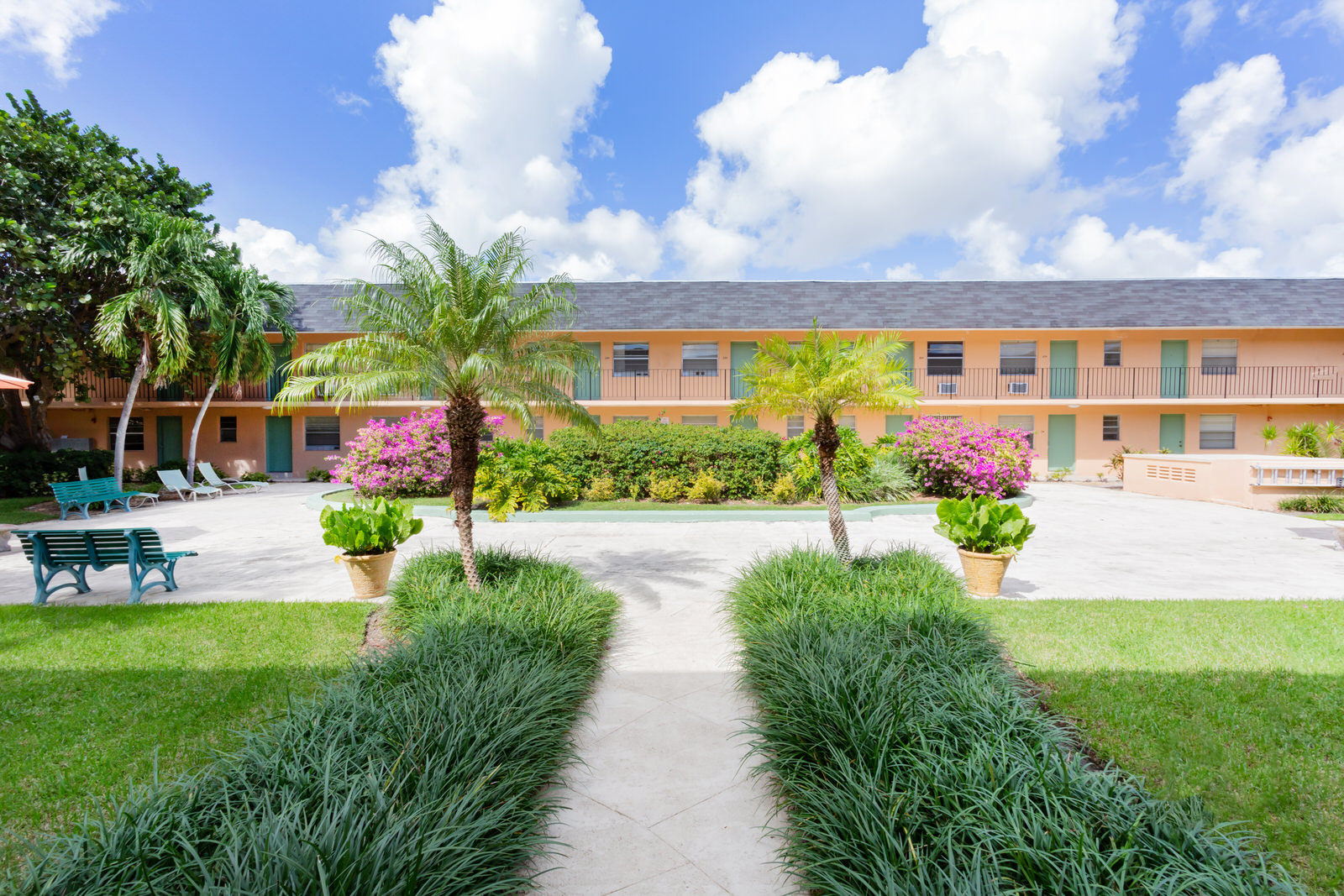 Flagler Park Apartments Exterior