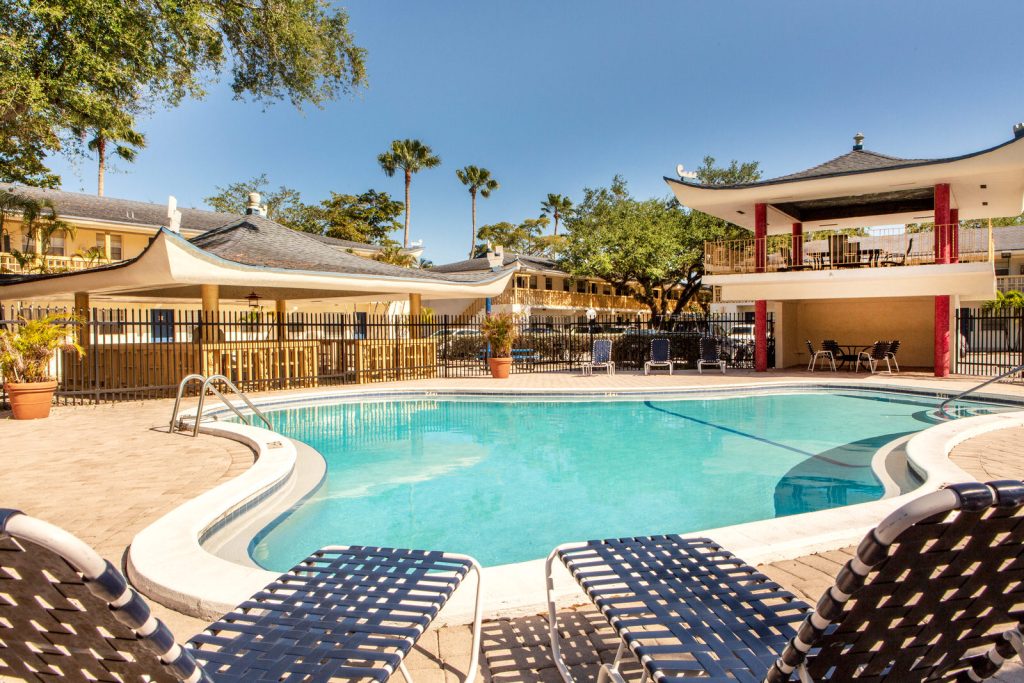 Jade Gardens Apartments Exterior