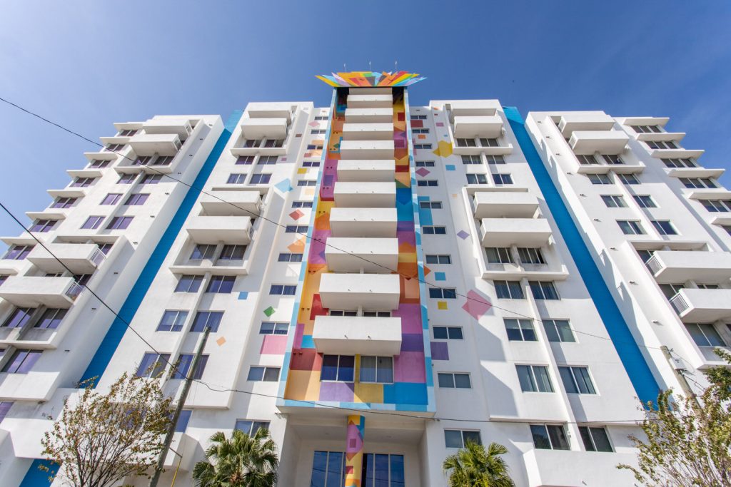 Vista Mar Apartments Exterior